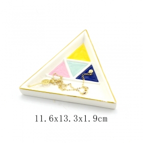 Keramische Tinket schotel driehoek vorm