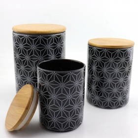 bakvorm met keramische bloem, set van 3 zwarte kleur met bamboe blad